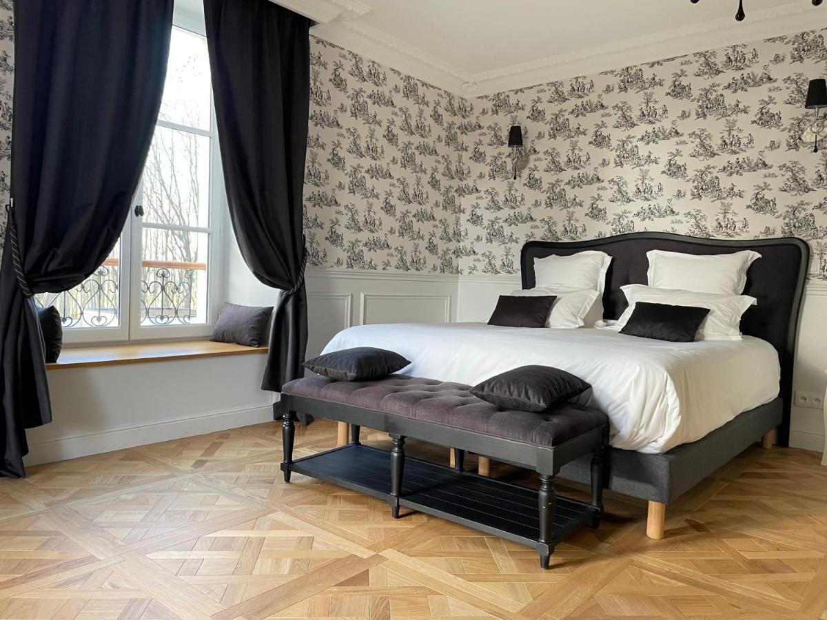 Chateau Des Hauts De Provins Hotel Champcenest Bagian luar foto