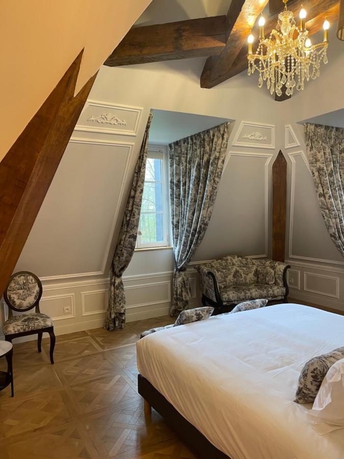 Chateau Des Hauts De Provins Hotel Champcenest Bagian luar foto