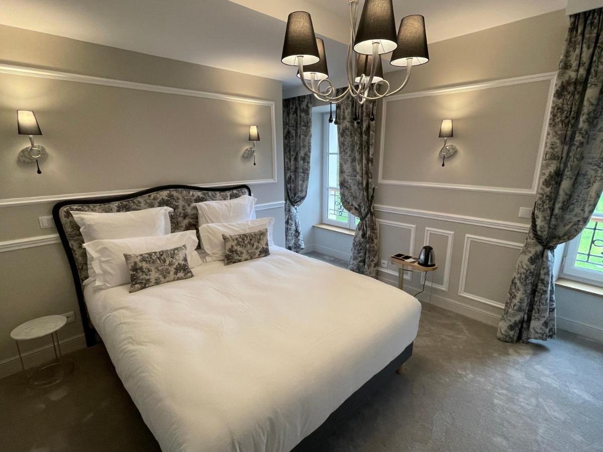 Chateau Des Hauts De Provins Hotel Champcenest Bagian luar foto