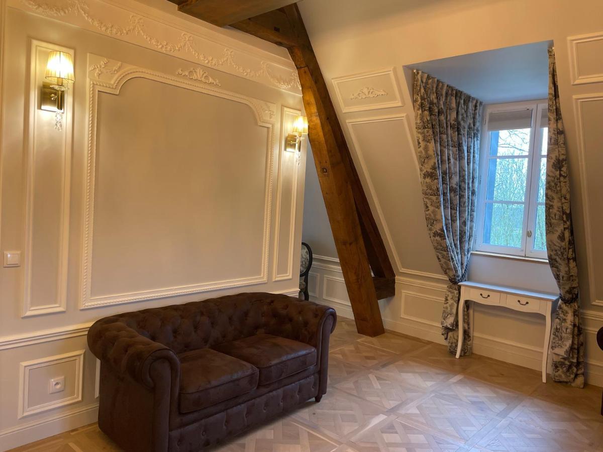 Chateau Des Hauts De Provins Hotel Champcenest Bagian luar foto